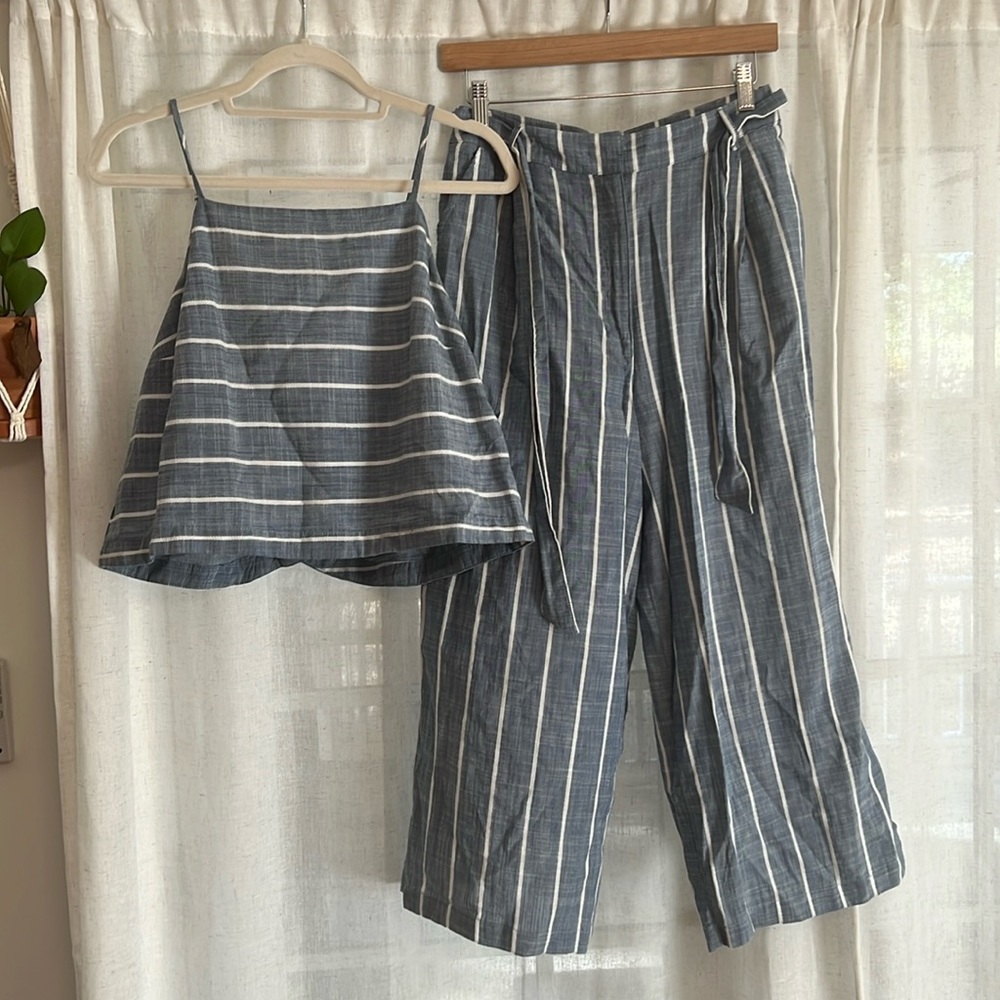 Two piece set
